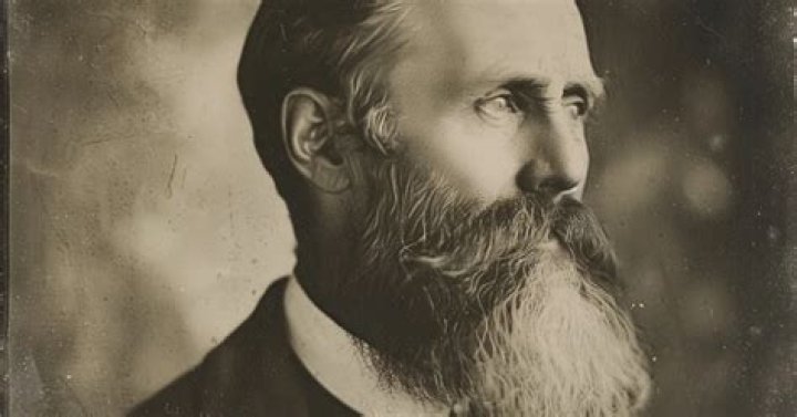 Rowland Hussey Macy Sr. Net Worth 2024, Age, Height, Bio, Birthday, Wiki!