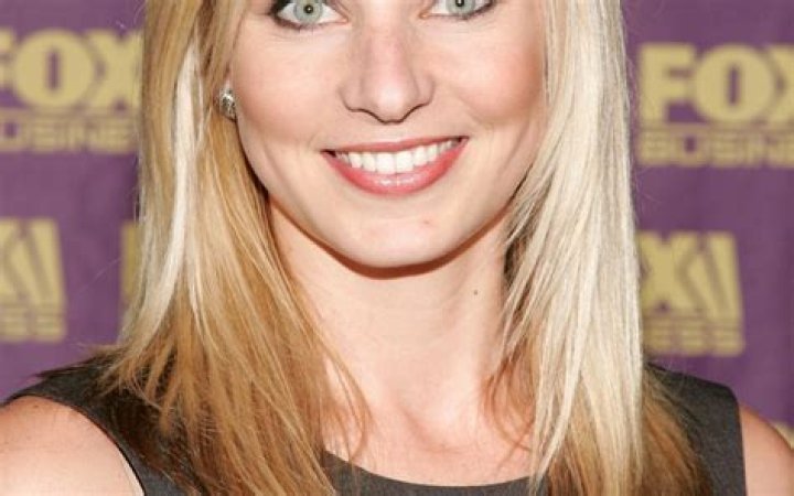 Sandra Smith Net Worth 2024, Age, Height, Bio, Birthday, Wiki!