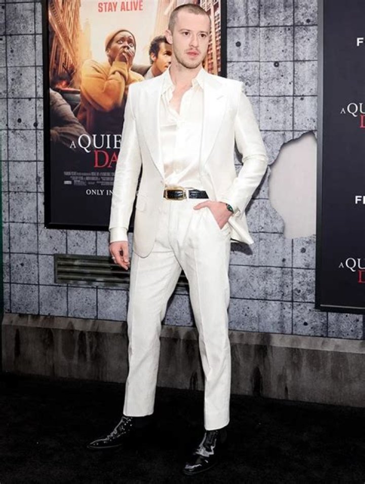 Sean Quinn Net Worth, Age, Height, Bio, Birthday, Wiki!