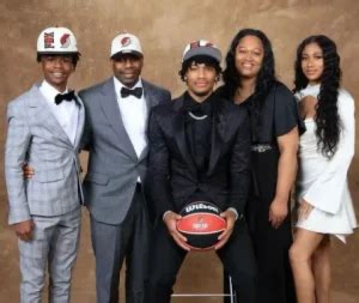 Shaedon Sharpe Bio, Parents, Wife, Children, Siblings, Net Worth