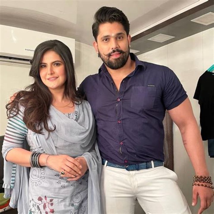 Shivashish Mishra’s Girlfriend: Who is Shivashish Mishra Dating?