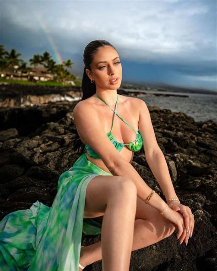 Silvana Araujo - Net Worth, Age, Height, Birthday, Bio, Wiki!