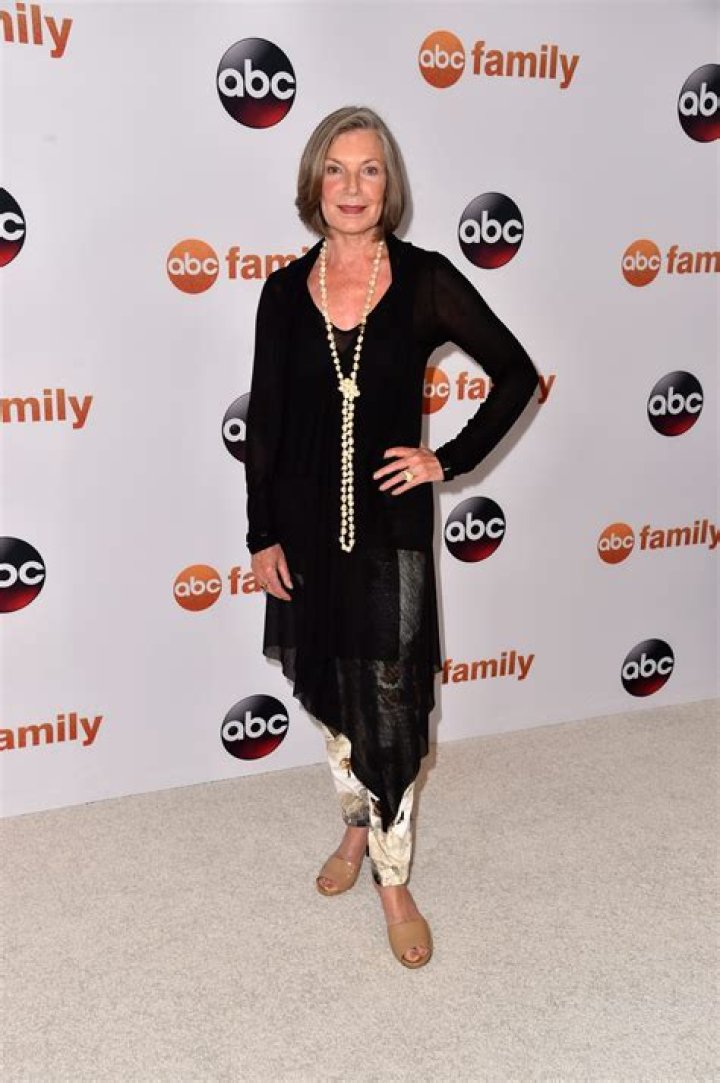 Susan Sullivan Net Worth, Age, Height, Bio, Birthday, Wiki!