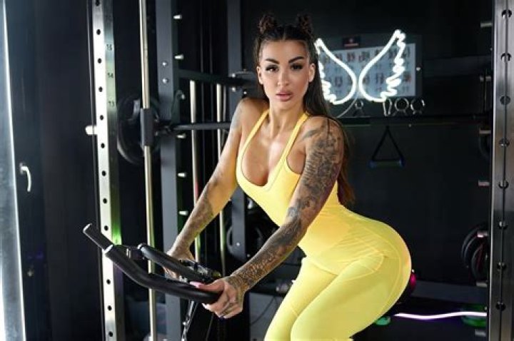 Susy Almeida - Net Worth, Age, Height, Birthday, Bio, Wiki!