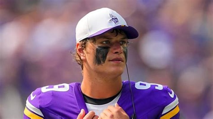 Thomas J. McCarthy - Net Worth, Age, Height, Birthday, Bio, Wiki!