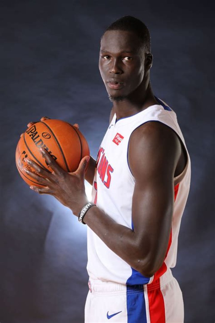 Thon Maker- Wiki, Age, Height, Net Worth, Boyfriend, Ethnicity