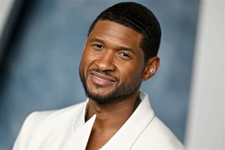Usher Net Worth, Age, Height, Bio, Birthday, Wiki!
