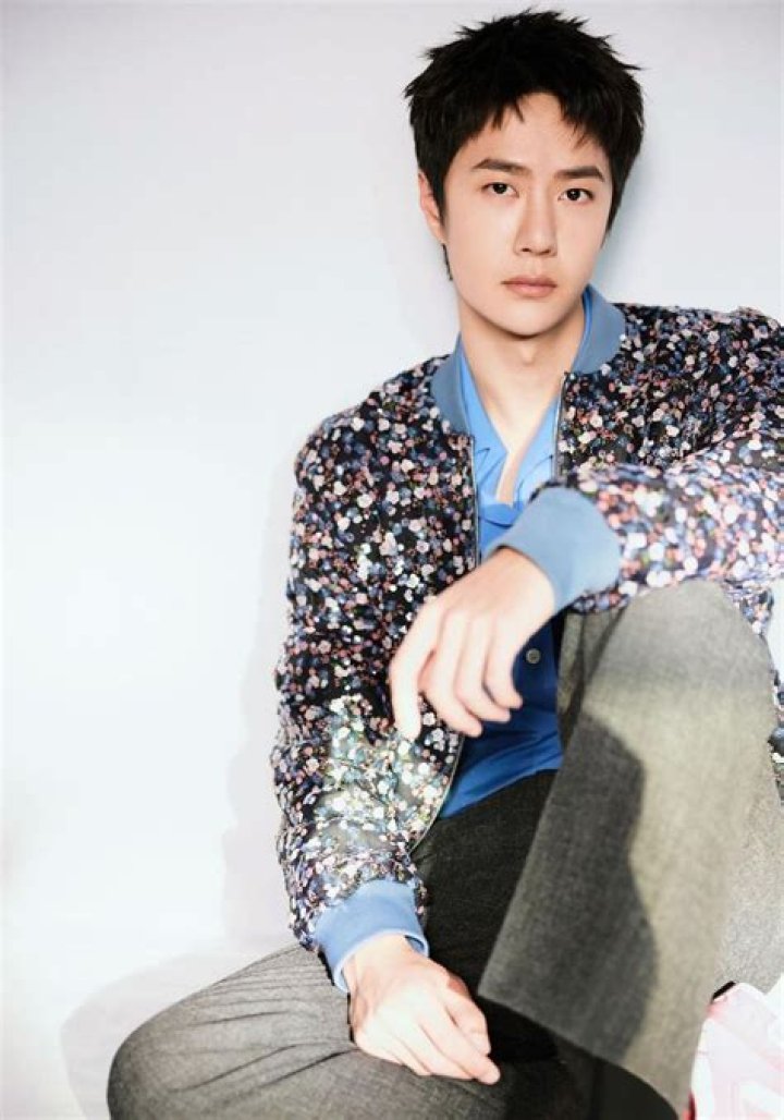 Wang Yibo Net Worth, Age, Height, Bio, Birthday, Wiki!