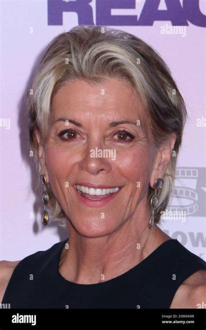 Wendie Renard Net Worth 2024, Age, Height, Bio, Birthday, Wiki!