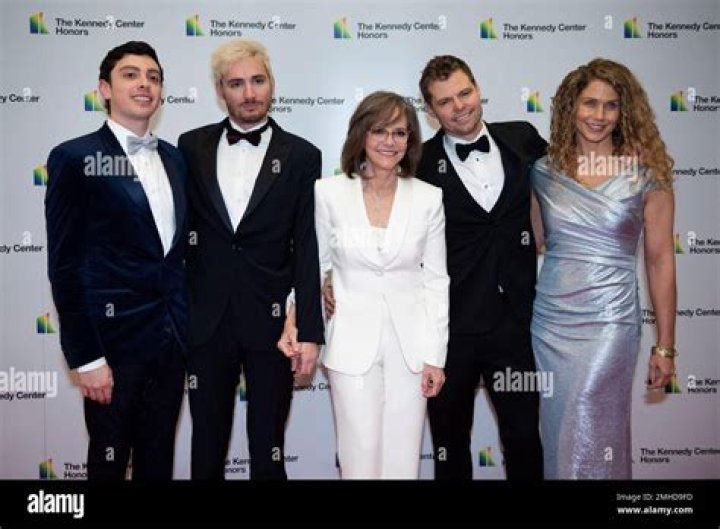 Who is Eli Craig Dating – Eli Craig's Wife & Exes