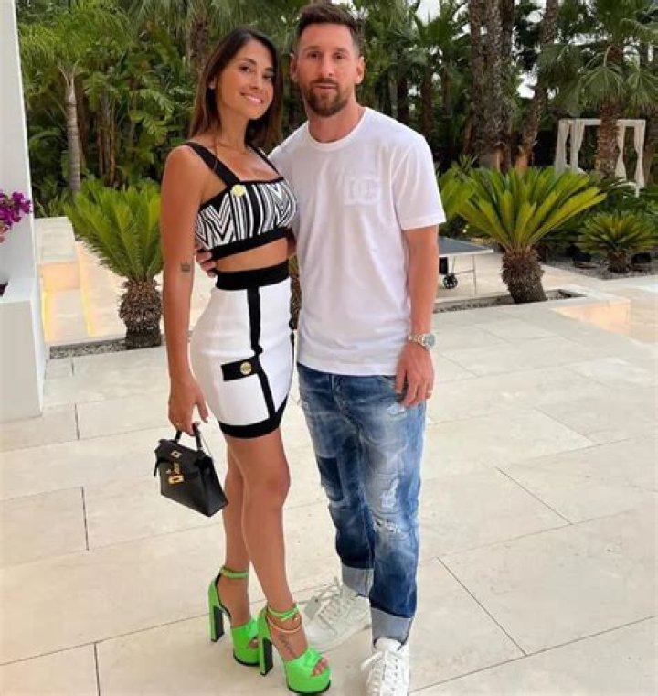 Who is Leo Moracchioli Dating – Leo Moracchioli's Wife & Exes