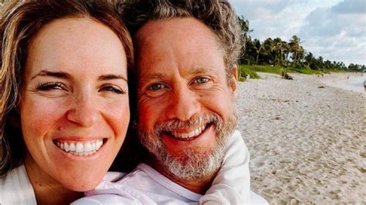 Who is Rachel Hollis Dating – Rachel Hollis's Husband & Exes