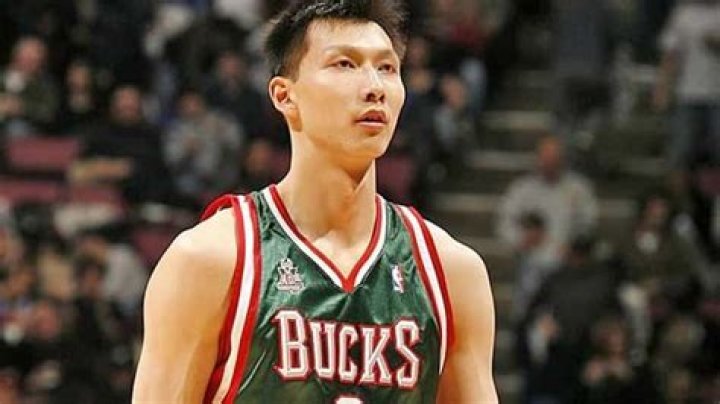 Yi Jianlian Net Worth, Age, Height, Bio, Birthday, Wiki!